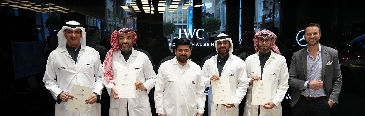 Al Mulla Automobiles Organizes a Watchmaking Master Class with Morad Yousuf Behbehani Group
